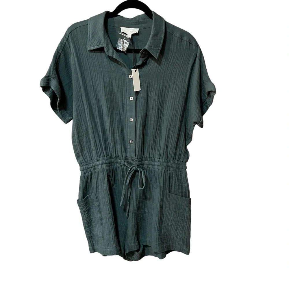 Pinch Short-sleeve/shorts 100% Cotton cinch waist Blue Romper-Size L-  NWT